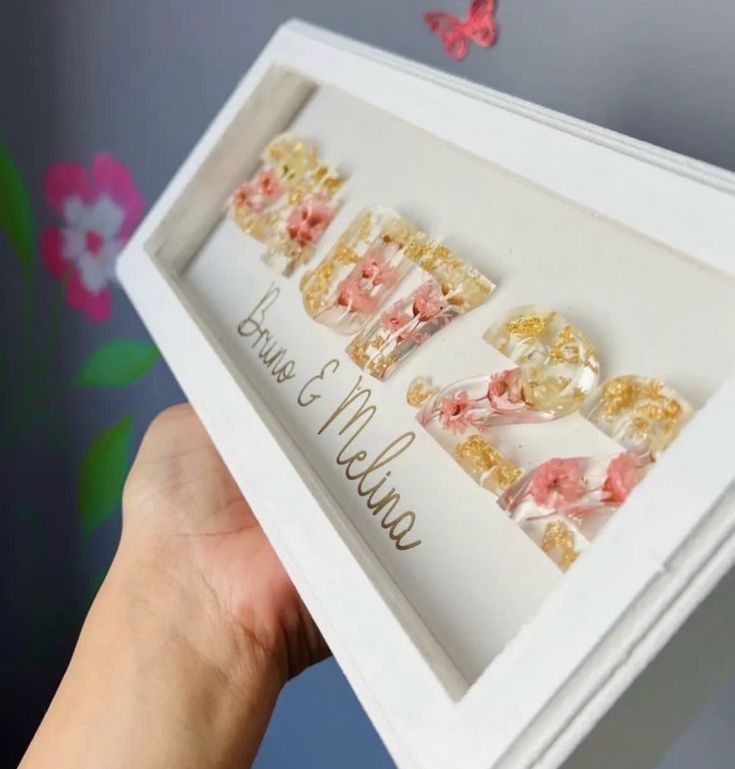https://www.luna-luxe.net/storage/products/Cadre 3d personnalisé1713623209.jpg